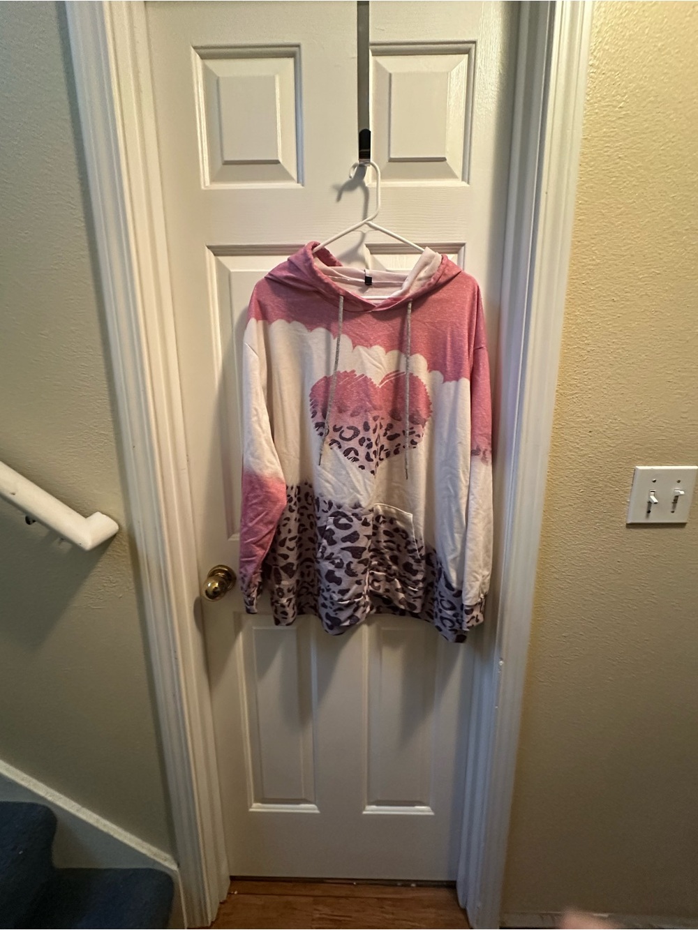 Girls' Pink & White Heart Hoodie with Leopard Print